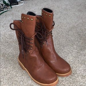 Stylish Brown boots